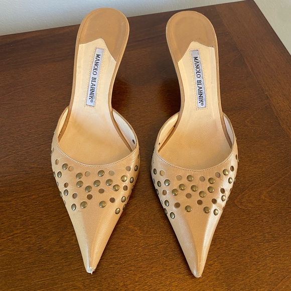 Manolo Blahnik Shoes - Manolo Blahnik Beige W05 Cbali Neutral Heels